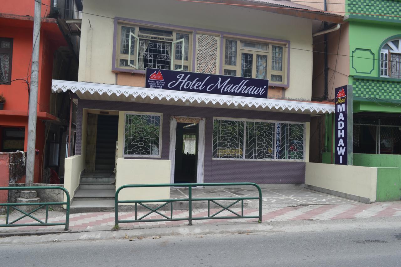 Hotel Madhawi Gangtok Exterior foto